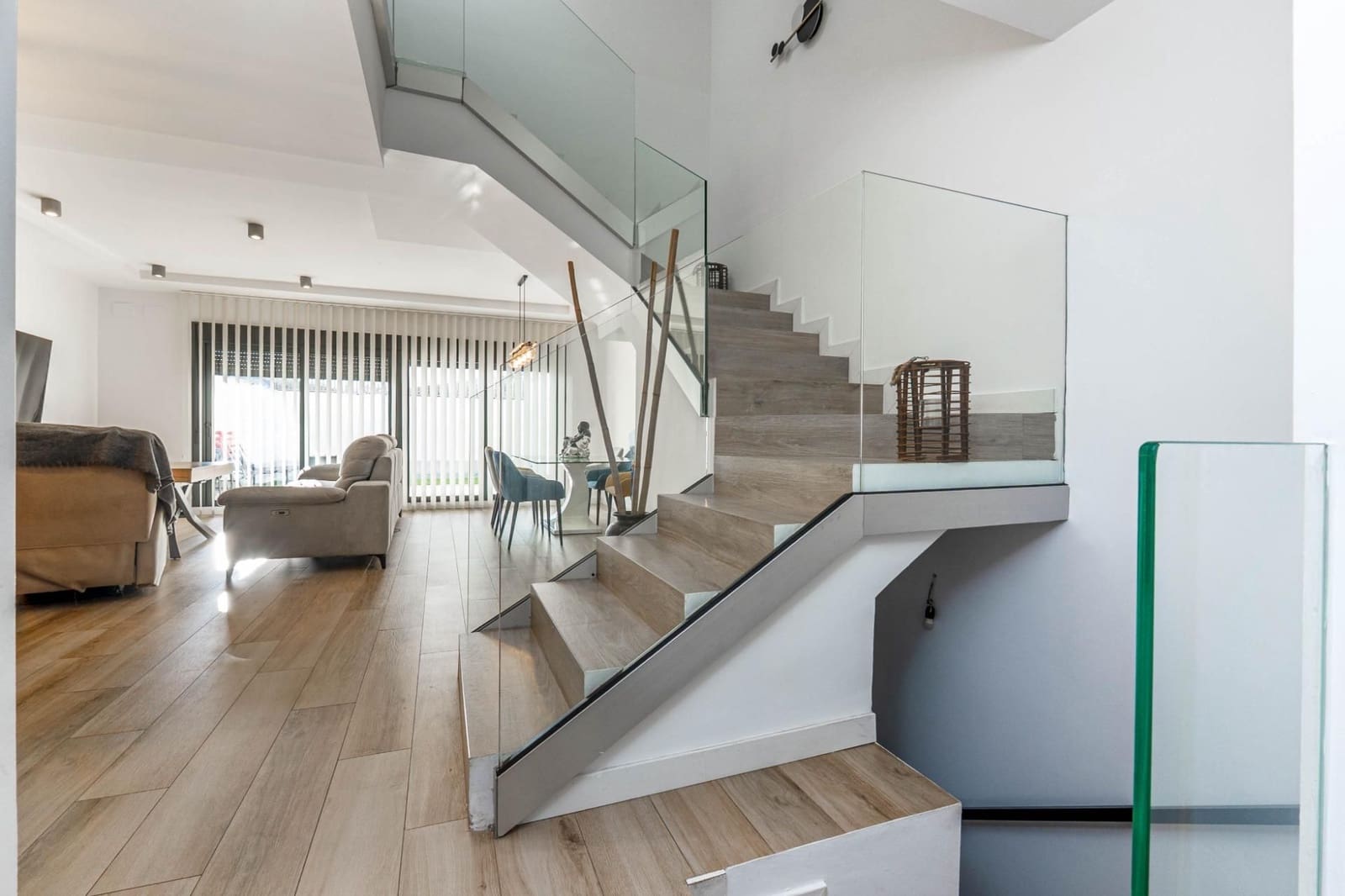 3 sovrum Semi-fristående Villa till salu i Peligros med pool garage - 335 000 € (Ref: 9559916)