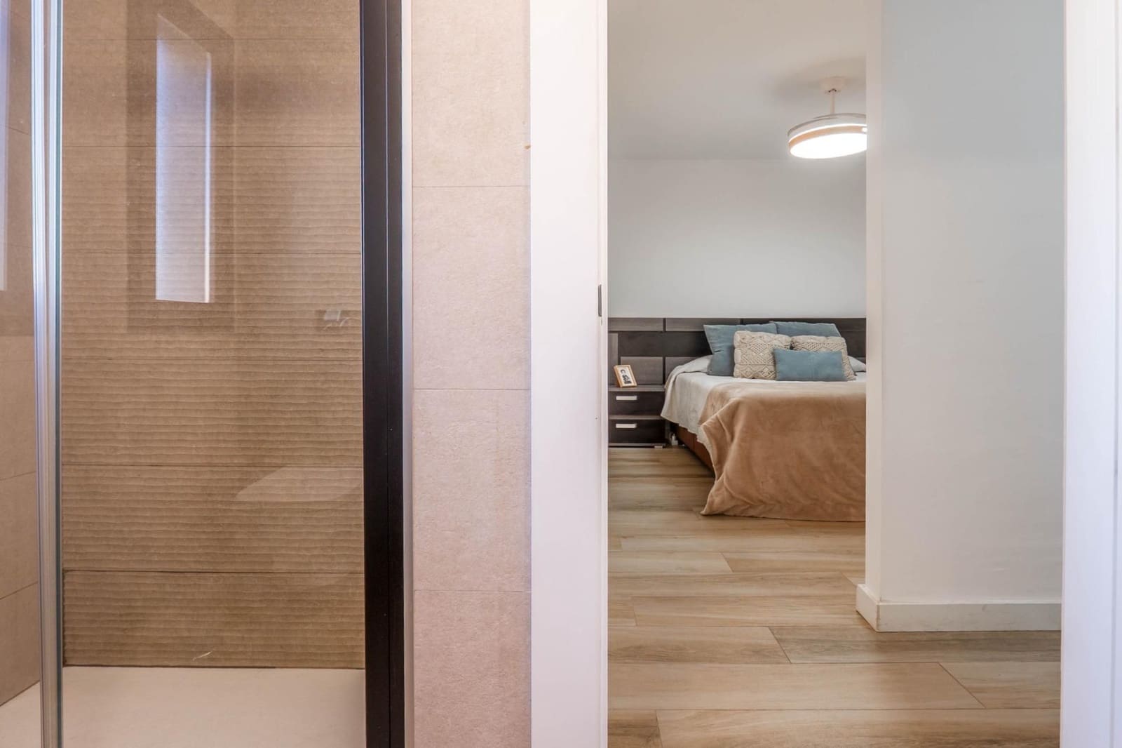 3 sovrum Semi-fristående Villa till salu i Peligros med pool garage - 335 000 € (Ref: 9559916)