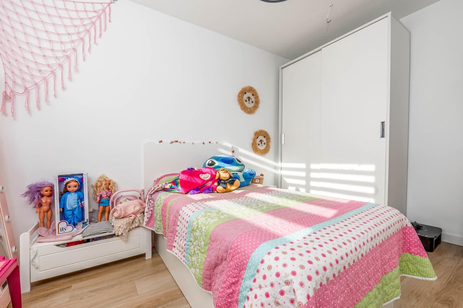 3 sovrum Semi-fristående Villa till salu i Peligros med pool garage - 335 000 € (Ref: 9559916)