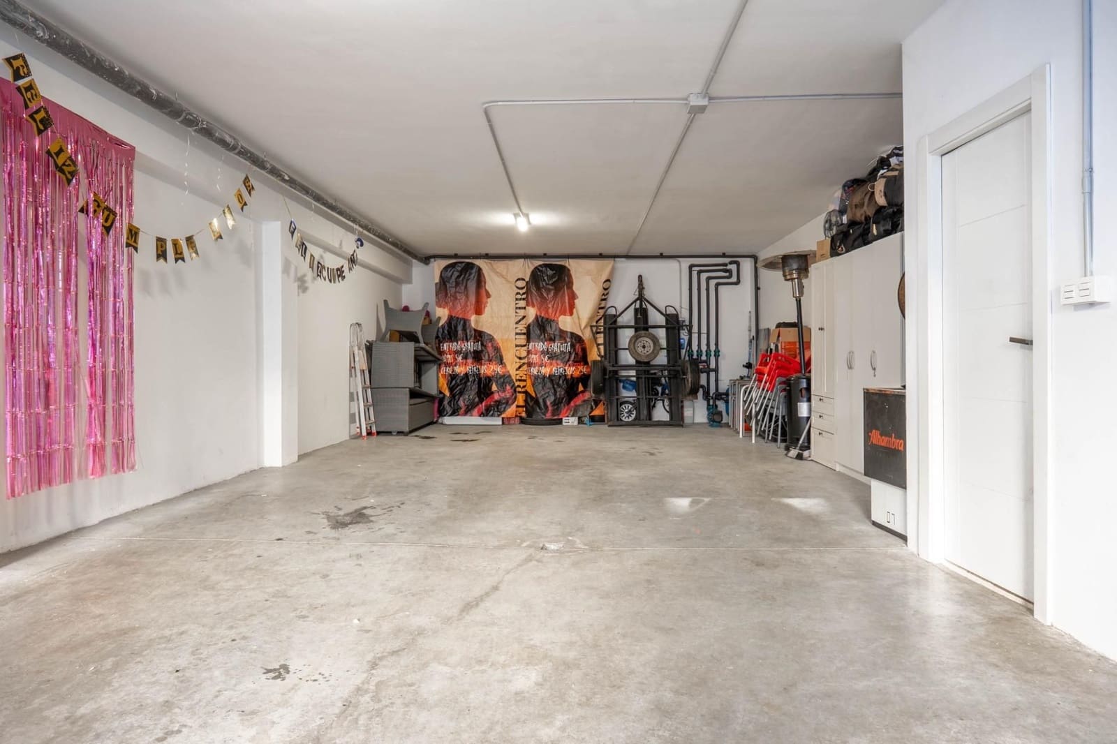 3 sovrum Semi-fristående Villa till salu i Peligros med pool garage - 335 000 € (Ref: 9559916)