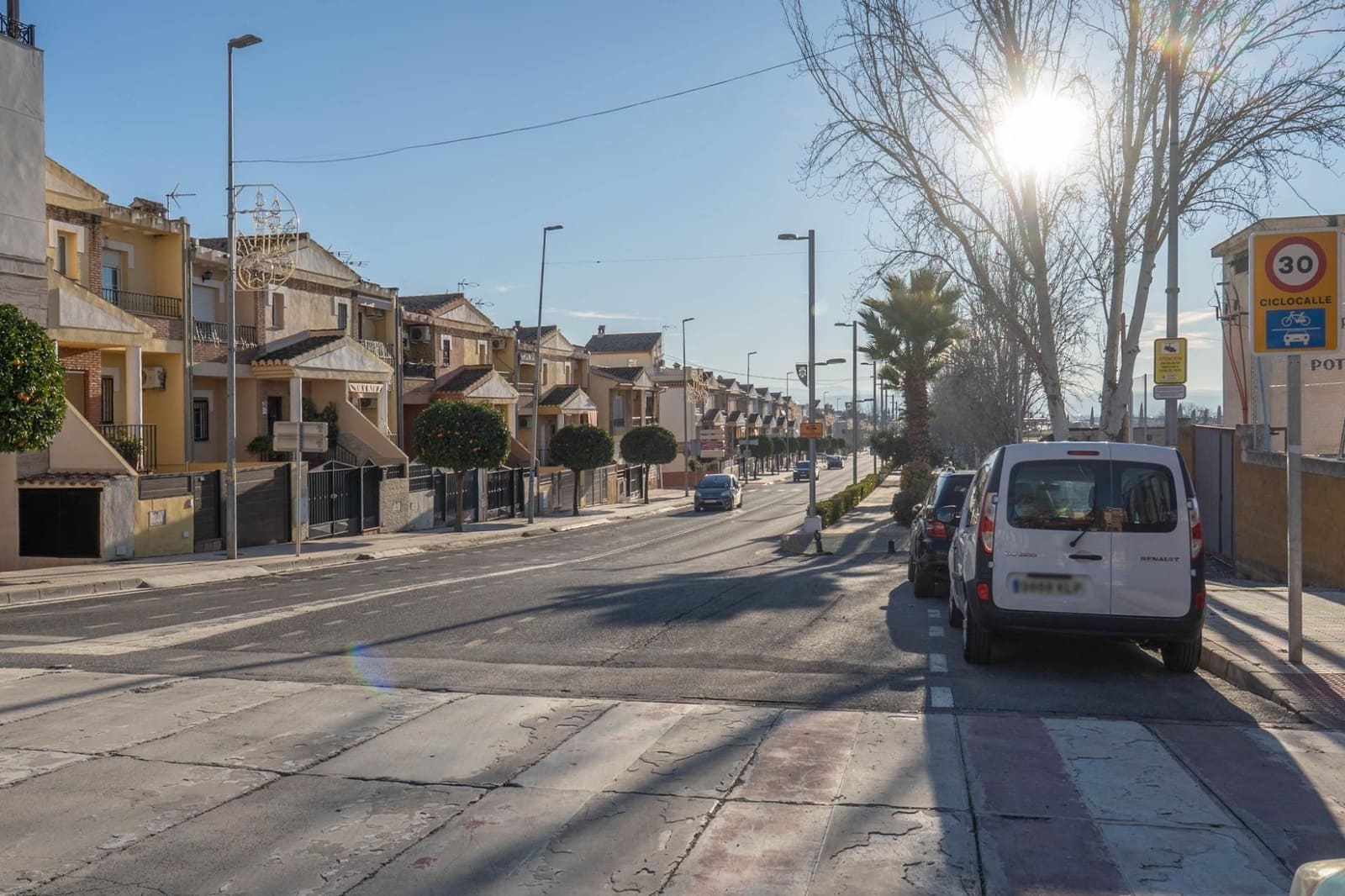 3 sovrum Semi-fristående Villa till salu i Peligros med pool garage - 335 000 € (Ref: 9559916)