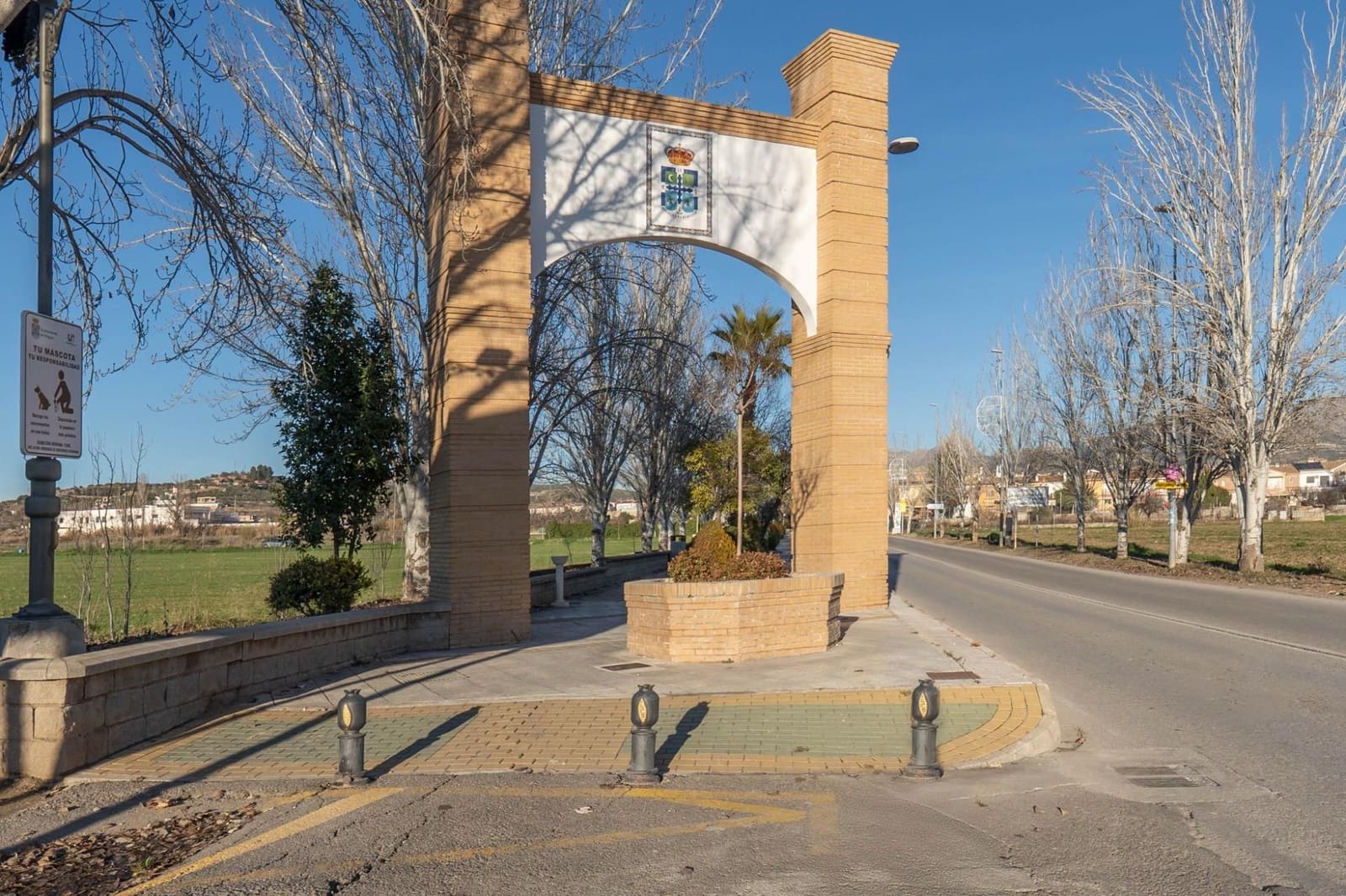 3 sovrum Semi-fristående Villa till salu i Peligros med pool garage - 335 000 € (Ref: 9559916)