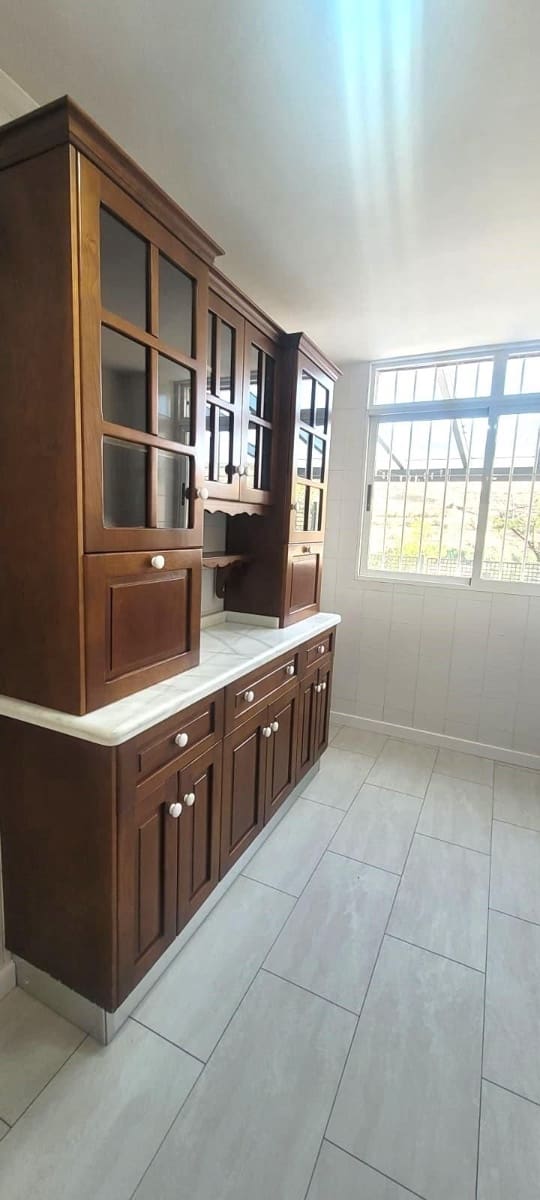 5 soverom Rekkehus til salgs i Granada by - € 660 000 (Ref: 9569314)