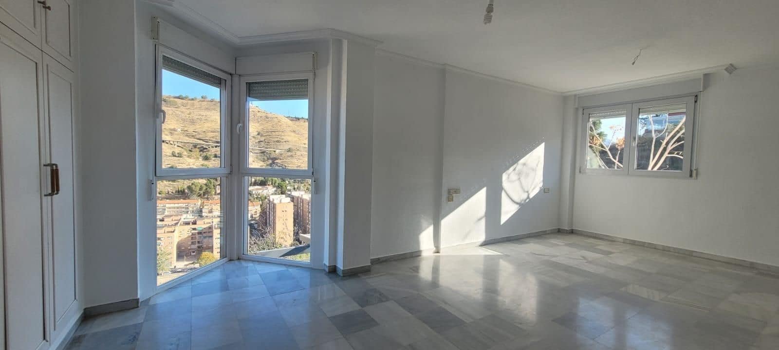 5 soverom Rekkehus til salgs i Granada by - € 660 000 (Ref: 9569314)