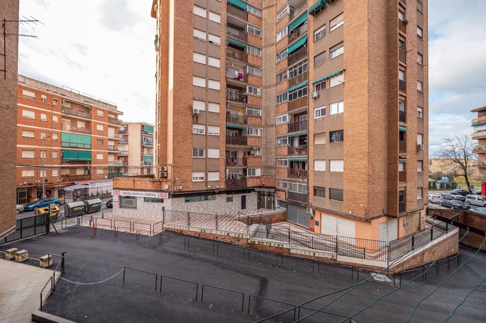 3 soveværelse Lejlighed til salg i Granada by - € 200.000 (Ref: 9571359)