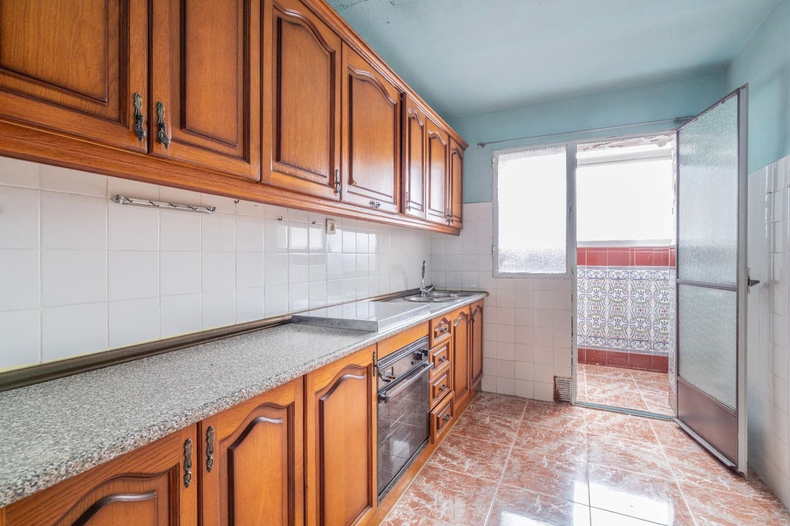 3 soveværelse Lejlighed til salg i Granada by - € 200.000 (Ref: 9571359)