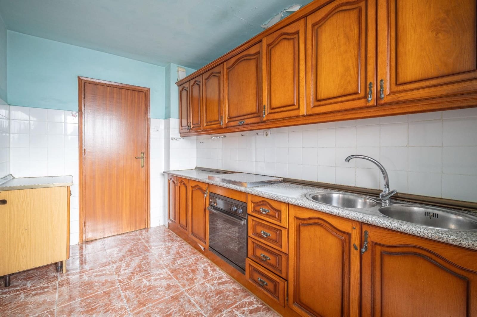 3 soveværelse Lejlighed til salg i Granada by - € 200.000 (Ref: 9571359)