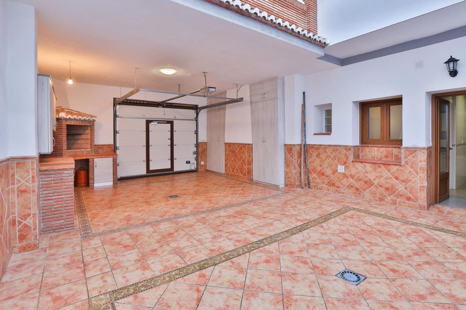 5 soverom Villa til salgs i Padul med garasje - € 295 000 (Ref: 9579204)