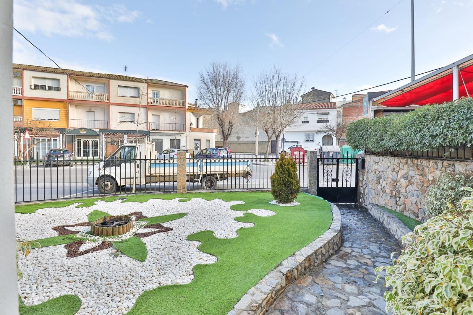 5 soverom Villa til salgs i Padul med garasje - € 295 000 (Ref: 9579204)