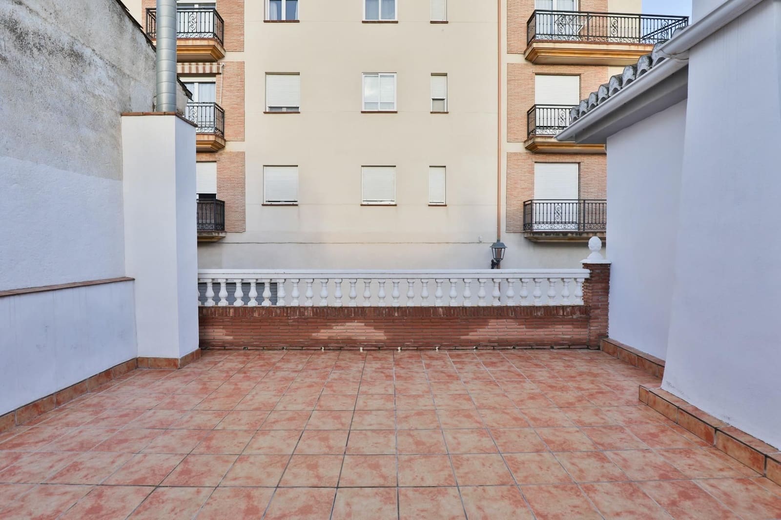 5 soverom Villa til salgs i Padul med garasje - € 295 000 (Ref: 9579204)