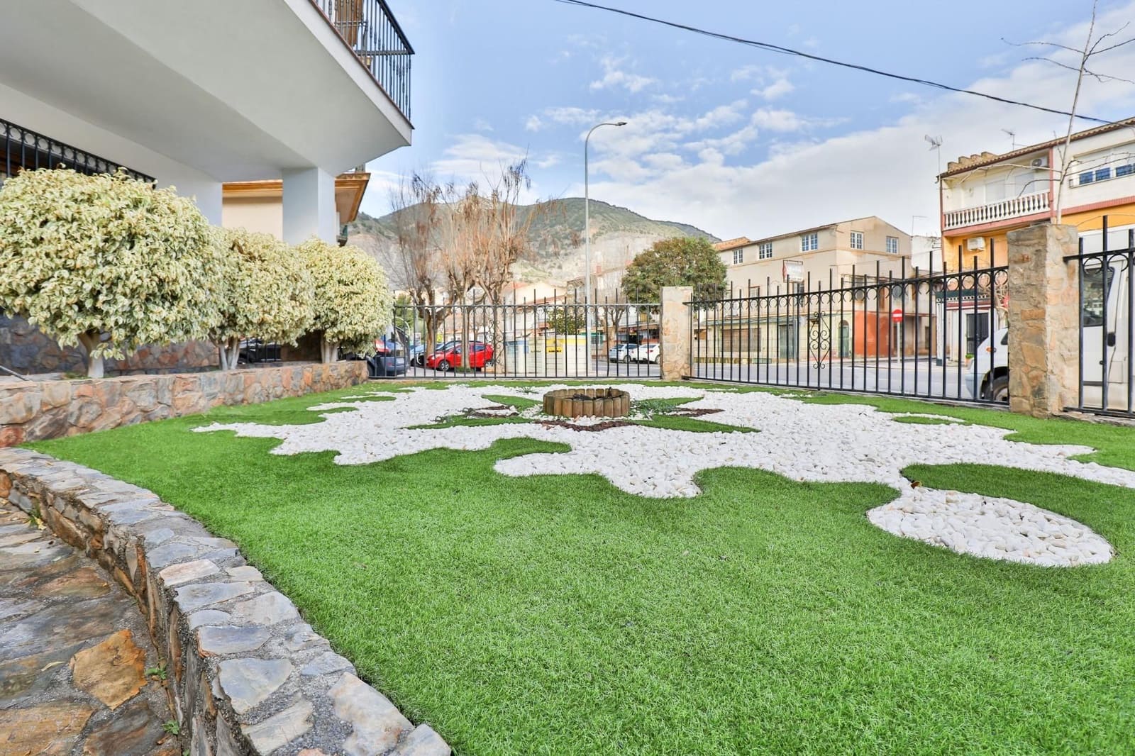 5 soverom Villa til salgs i Padul med garasje - € 295 000 (Ref: 9579204)