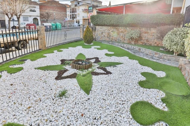 5 soverom Villa til salgs i Padul med garasje - € 295 000 (Ref: 9579204)