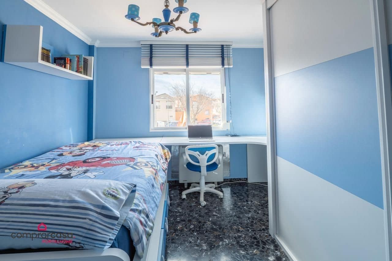 3 bedroom Villa for sale in Vegas del Genil with garage - € 320,000 (Ref: 9588370)