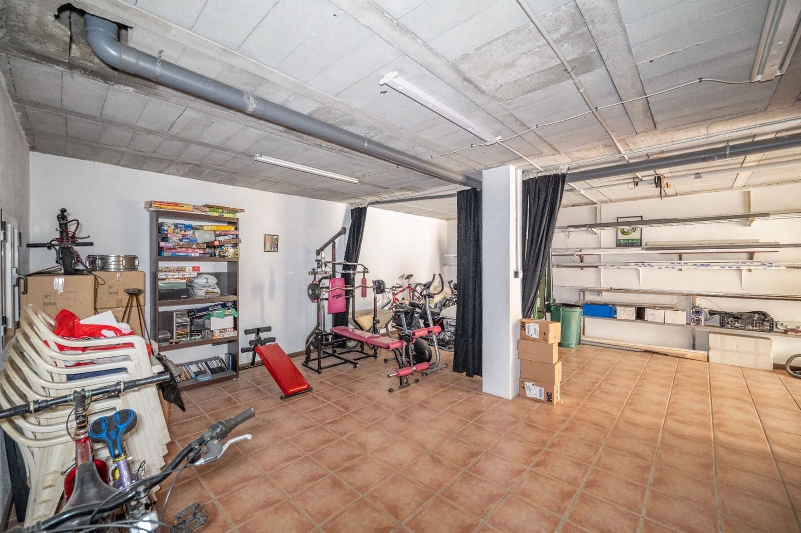 3 bedroom Villa for sale in Vegas del Genil with garage - € 320,000 (Ref: 9588370)