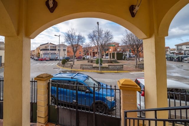 3 makuuhuone Huvila myytävänä paikassa Ambroz, Vegas del Genil mukana 
autotalli - 320 000 € (Ref: 9588370)