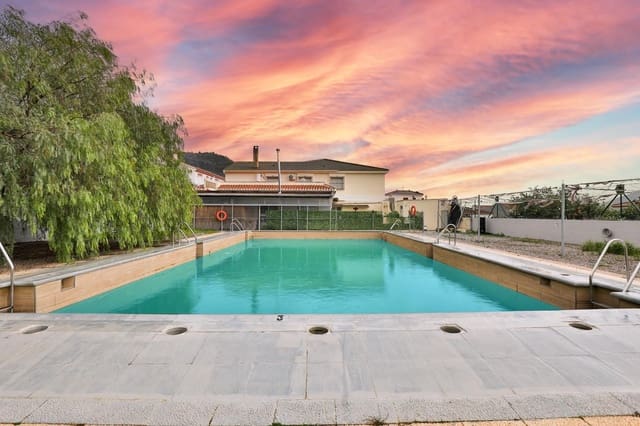 4 slaapkamer Bedrijf te koop in Lecrín met garage - € 1.690.000 (Ref: 9588371)