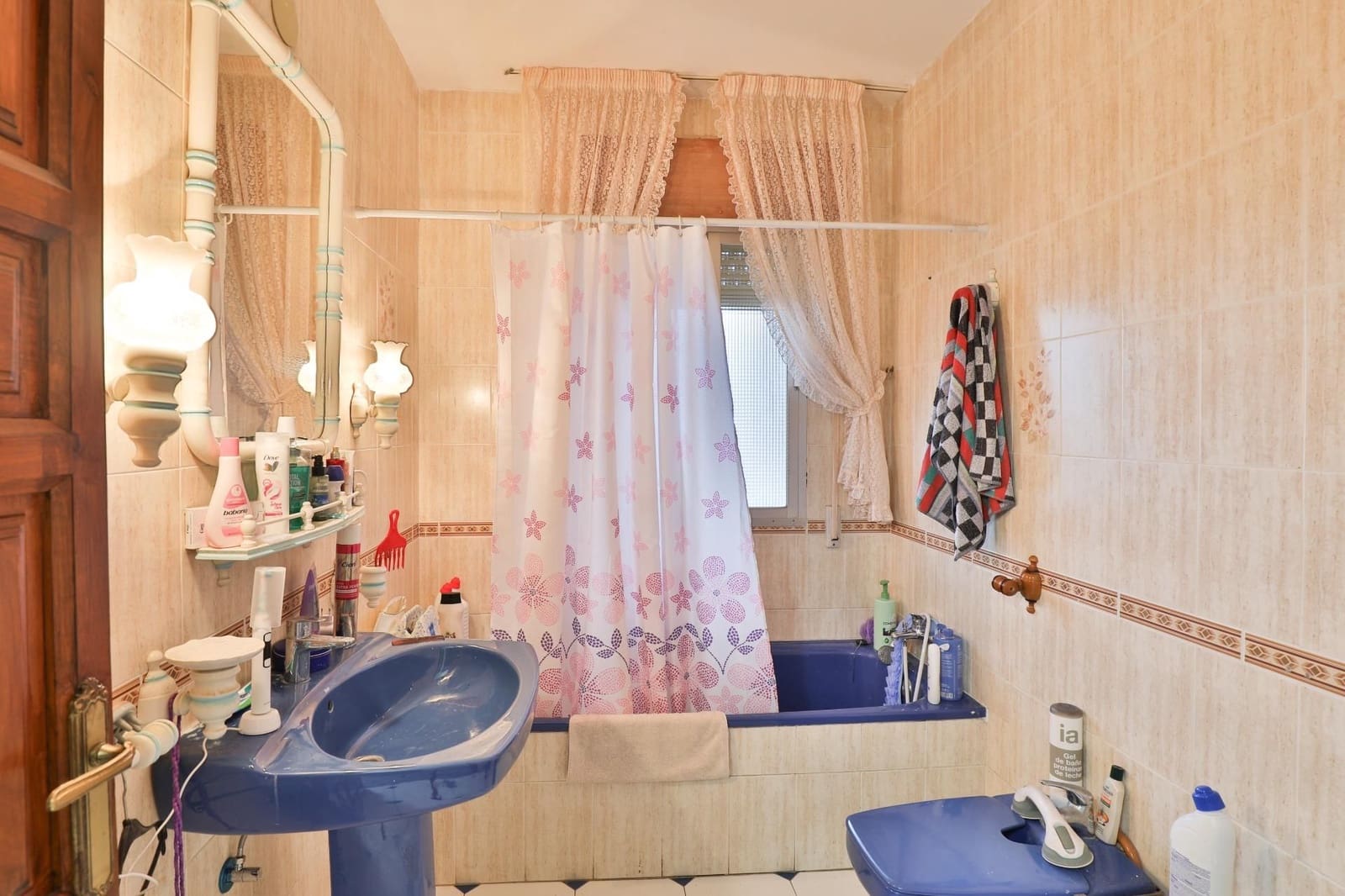 4 bedroom Business for sale in Lecrin with garage - € 1,690,000 (Ref: 9588371)