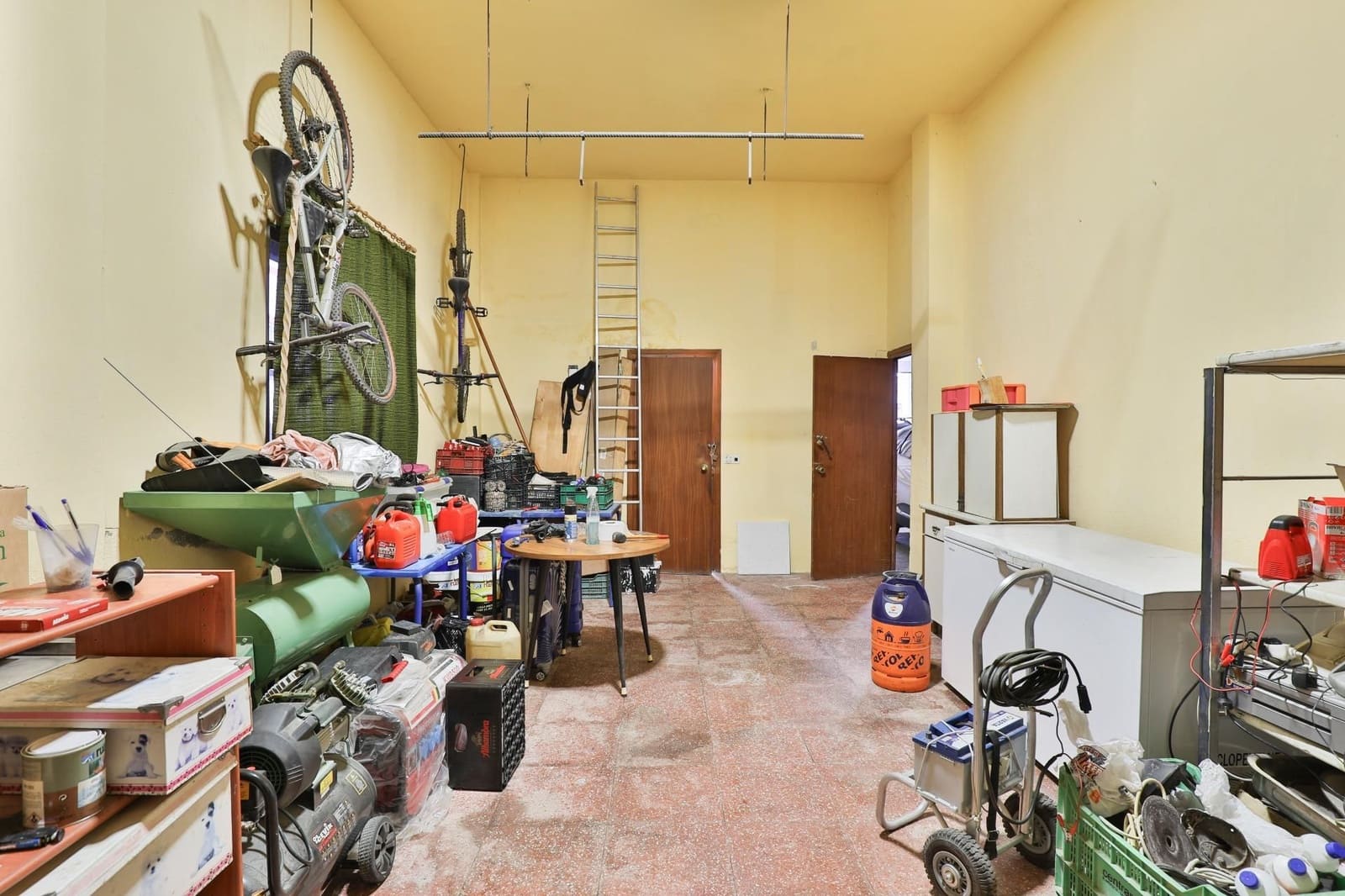 4 bedroom Business for sale in Lecrin with garage - € 1,690,000 (Ref: 9588371)