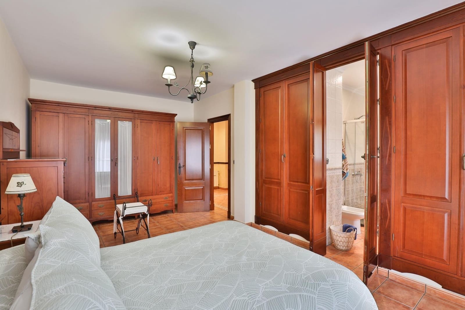 5 sovrum Semi-fristående Villa till salu i Padul med garage - 288 000 € (Ref: 9592128)