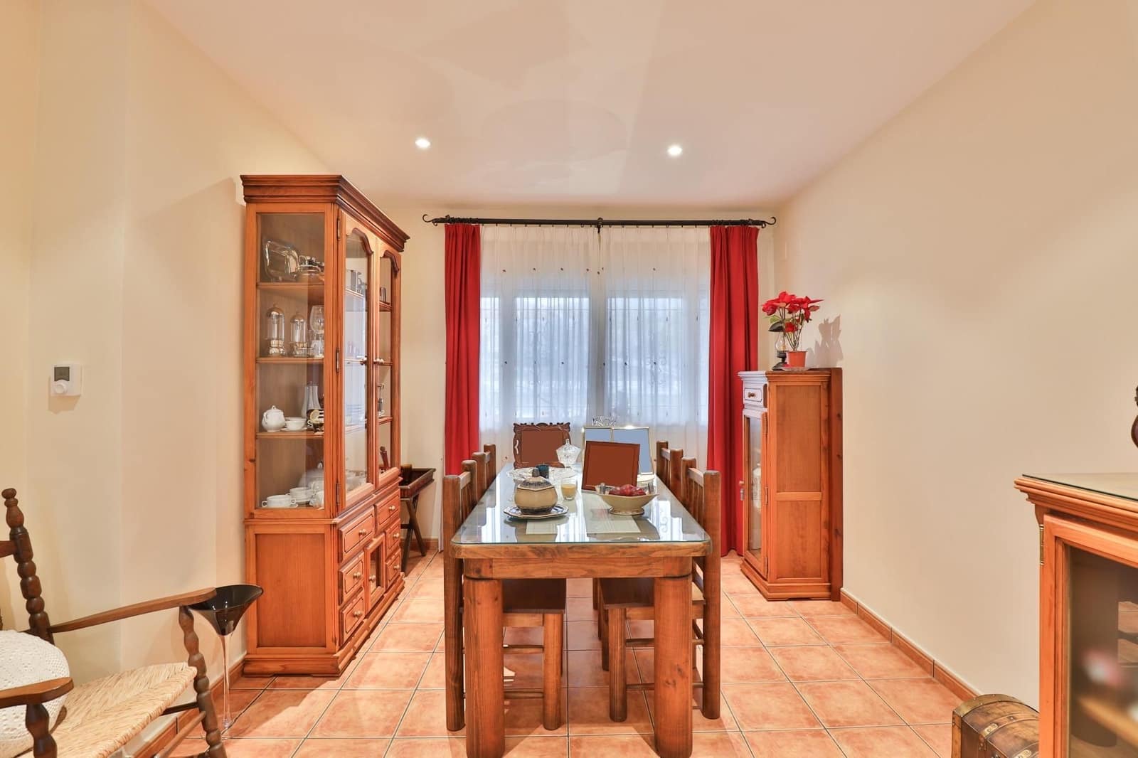 5 sovrum Semi-fristående Villa till salu i Padul med garage - 288 000 € (Ref: 9592128)