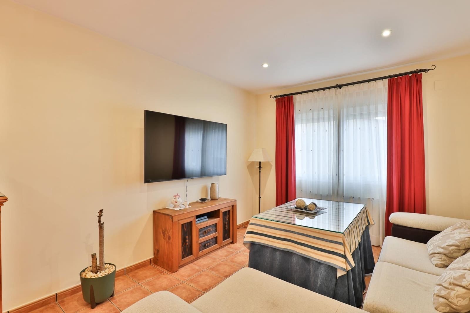 5 sovrum Semi-fristående Villa till salu i Padul med garage - 288 000 € (Ref: 9592128)