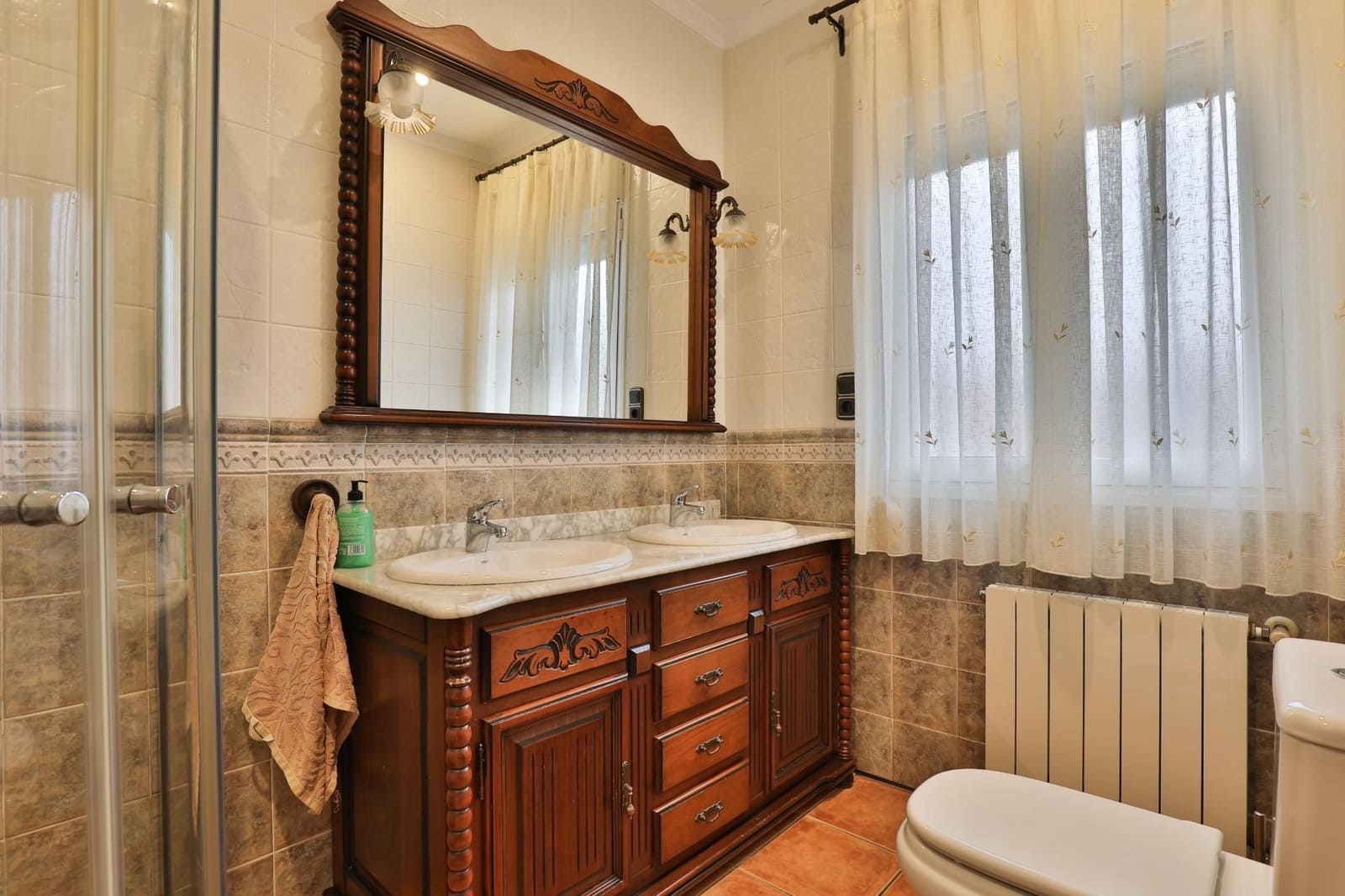 5 sovrum Semi-fristående Villa till salu i Padul med garage - 288 000 € (Ref: 9592128)