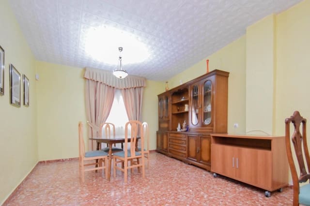 Casa de 3 habitaciones en Gabia Grande, Las Gabias en venta - 179.900 € (Ref: 9592299)