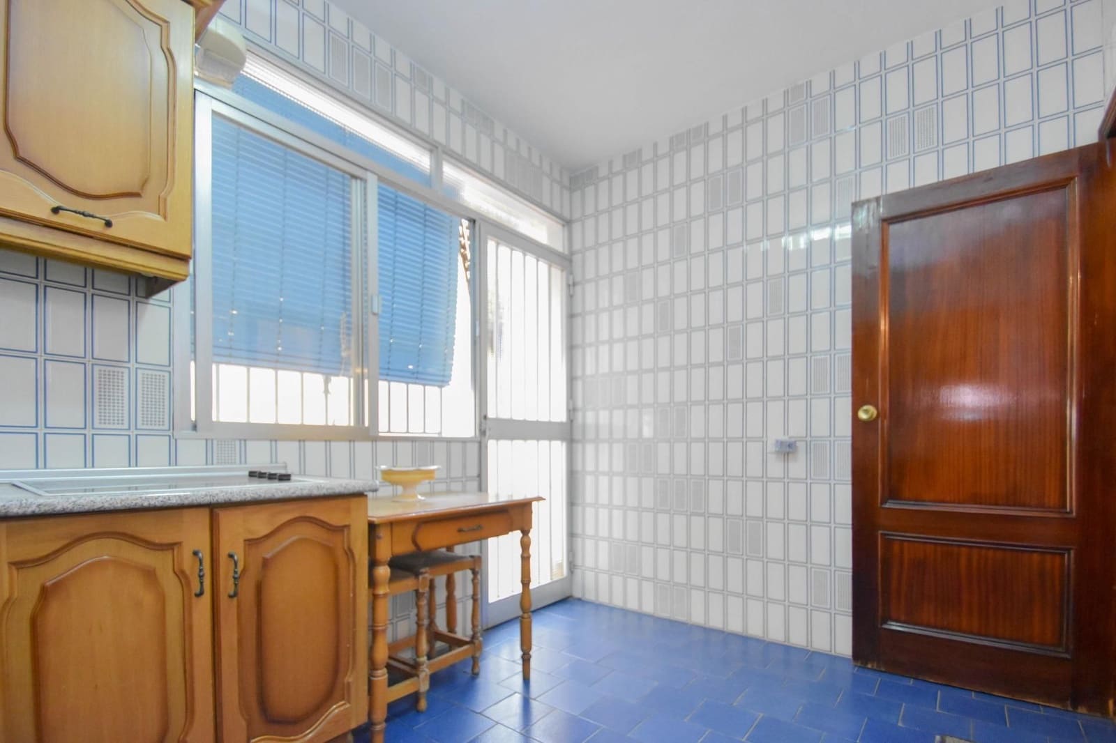 Casa de 3 habitaciones en Las Gabias en venta - 179.900 € (Ref: 9592299)