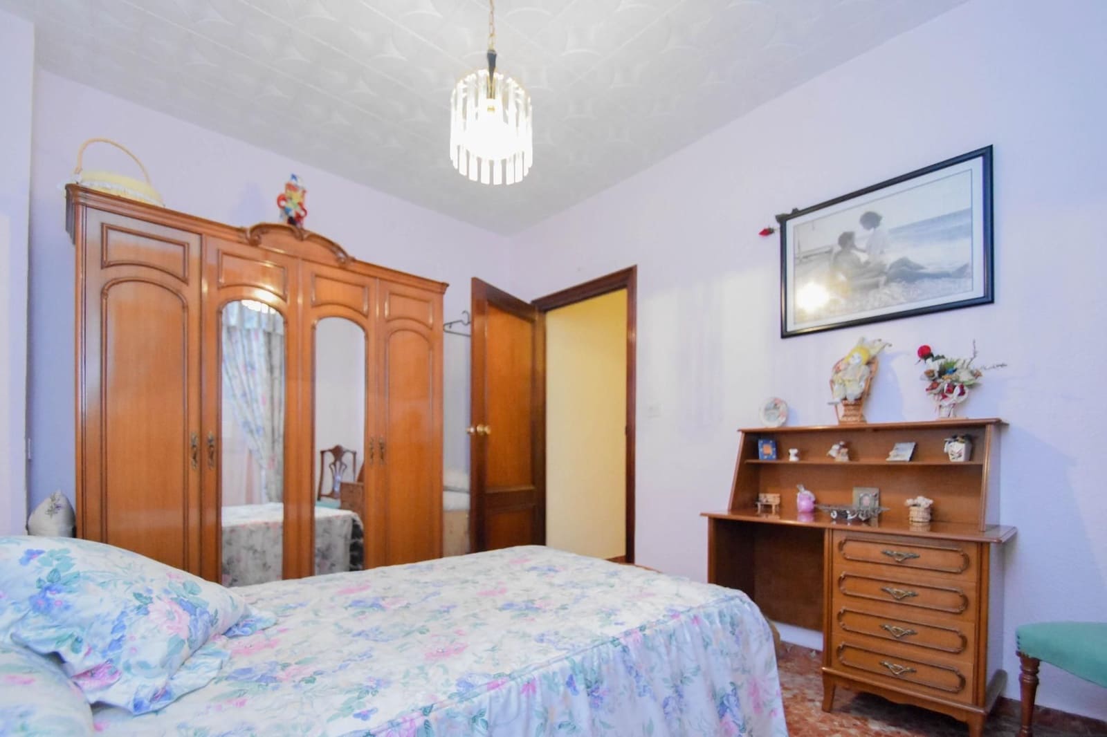 Casa de 3 habitaciones en Las Gabias en venta - 179.900 € (Ref: 9592299)