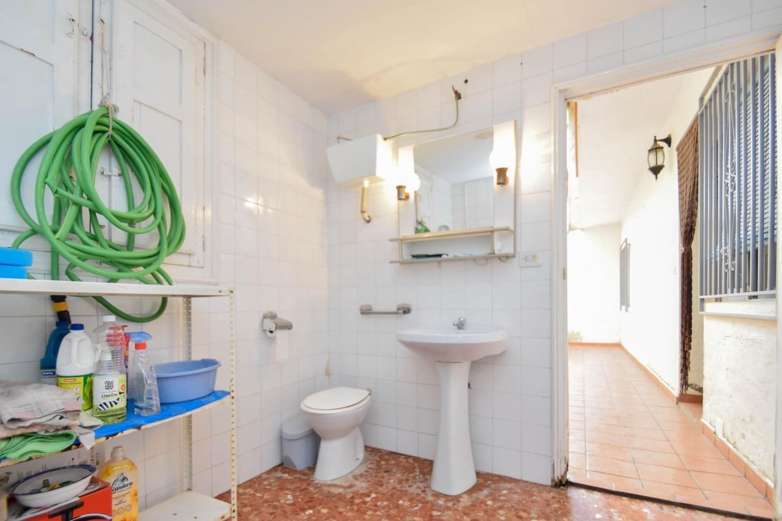 Casa de 3 habitaciones en Las Gabias en venta - 179.900 € (Ref: 9592299)