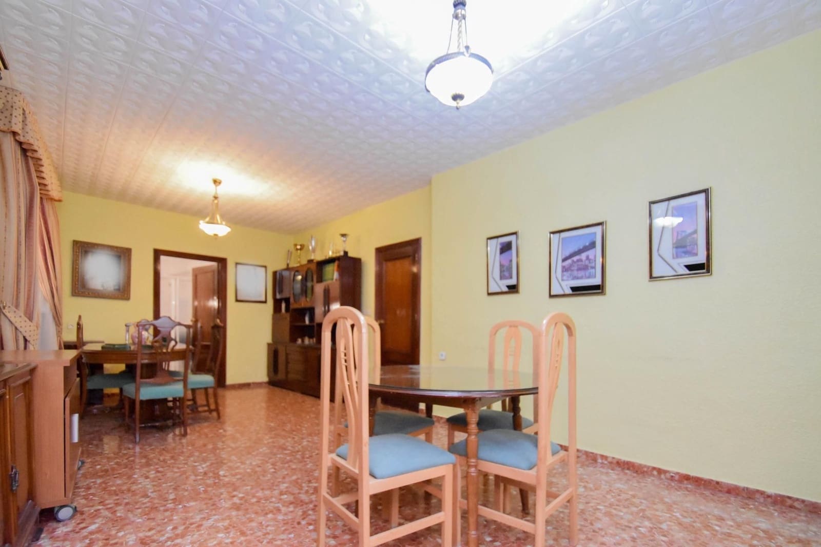 Casa de 3 habitaciones en Las Gabias en venta - 179.900 € (Ref: 9592299)