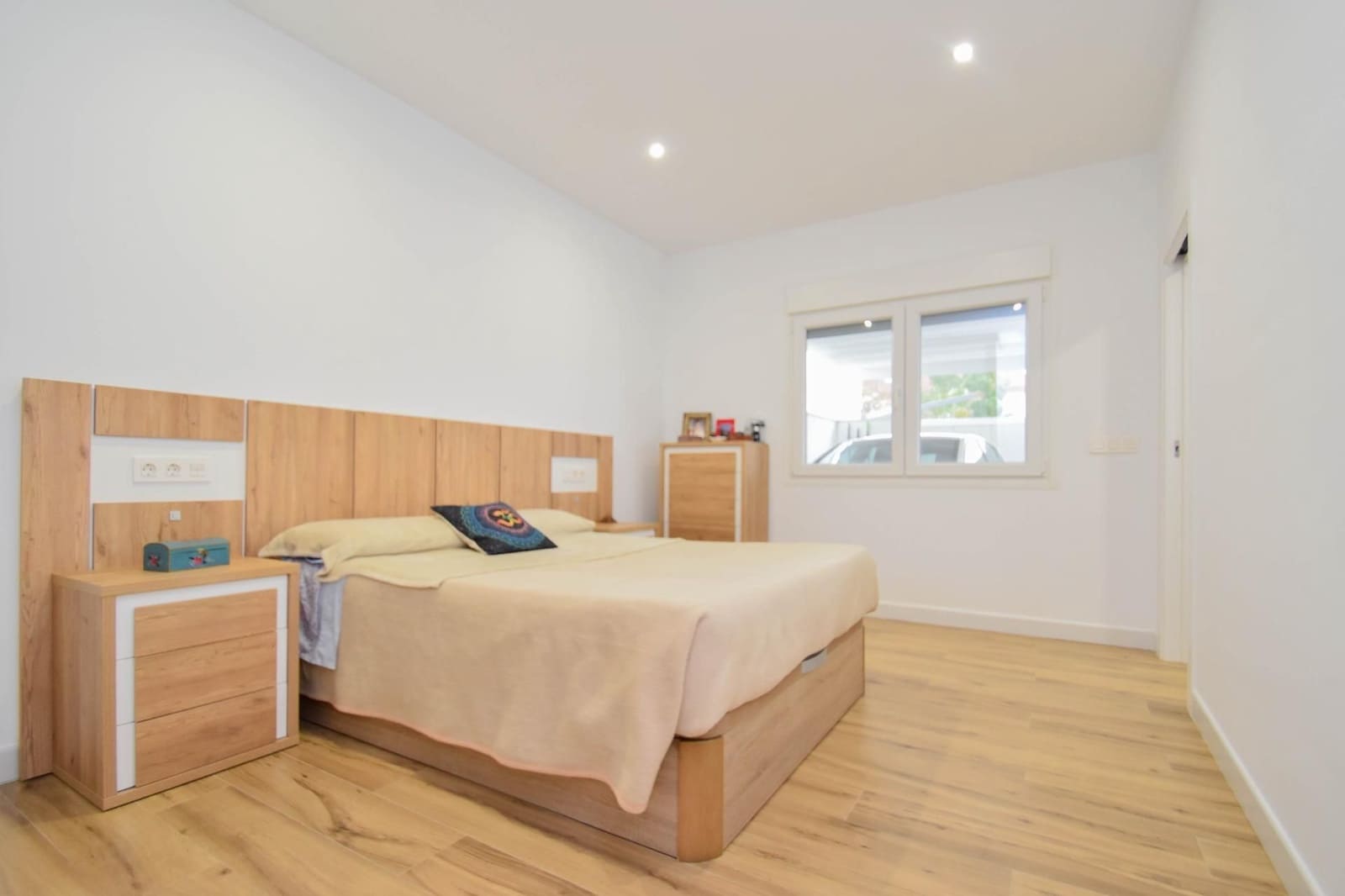 3 sypialnia Dom blizniak na sprzedaż w Churriana de la Vega z garażem - 359 899 € (Ref: 9593279)