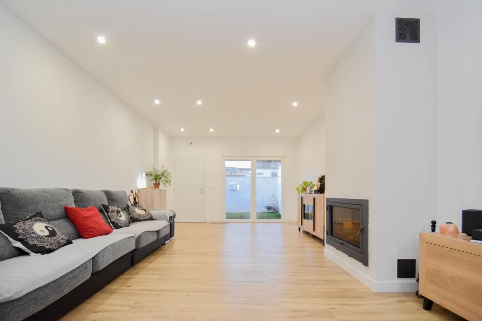 3 sypialnia Dom blizniak na sprzedaż w Churriana de la Vega z garażem - 359 899 € (Ref: 9593279)