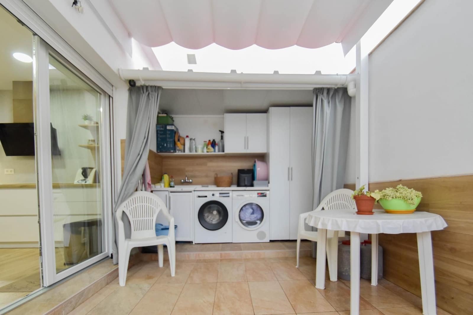 3 sypialnia Dom blizniak na sprzedaż w Churriana de la Vega z garażem - 359 899 € (Ref: 9593279)