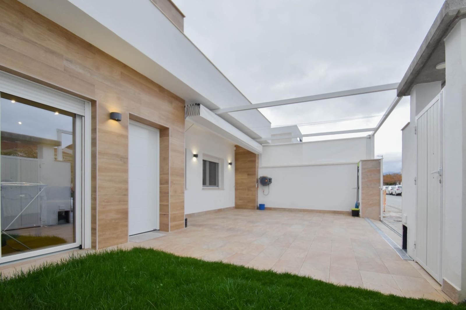 3 sypialnia Dom blizniak na sprzedaż w Churriana de la Vega z garażem - 359 899 € (Ref: 9593279)