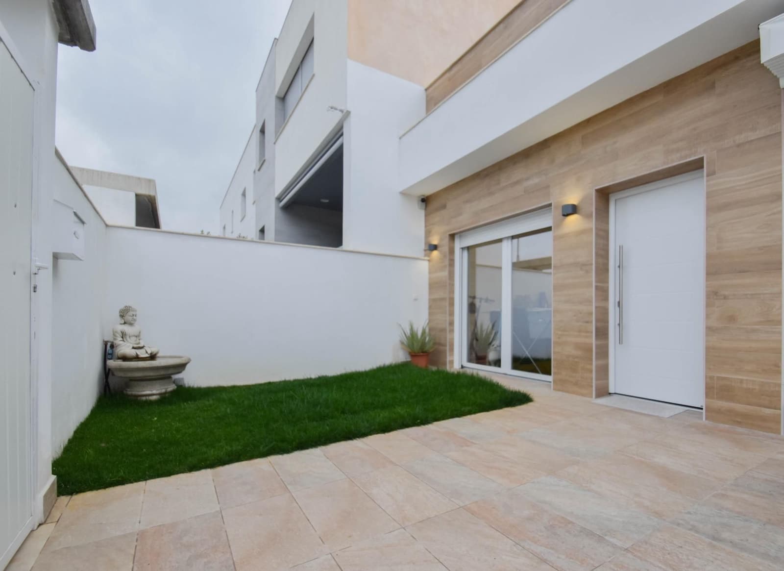 3 sypialnia Dom blizniak na sprzedaż w Churriana de la Vega z garażem - 359 899 € (Ref: 9593279)