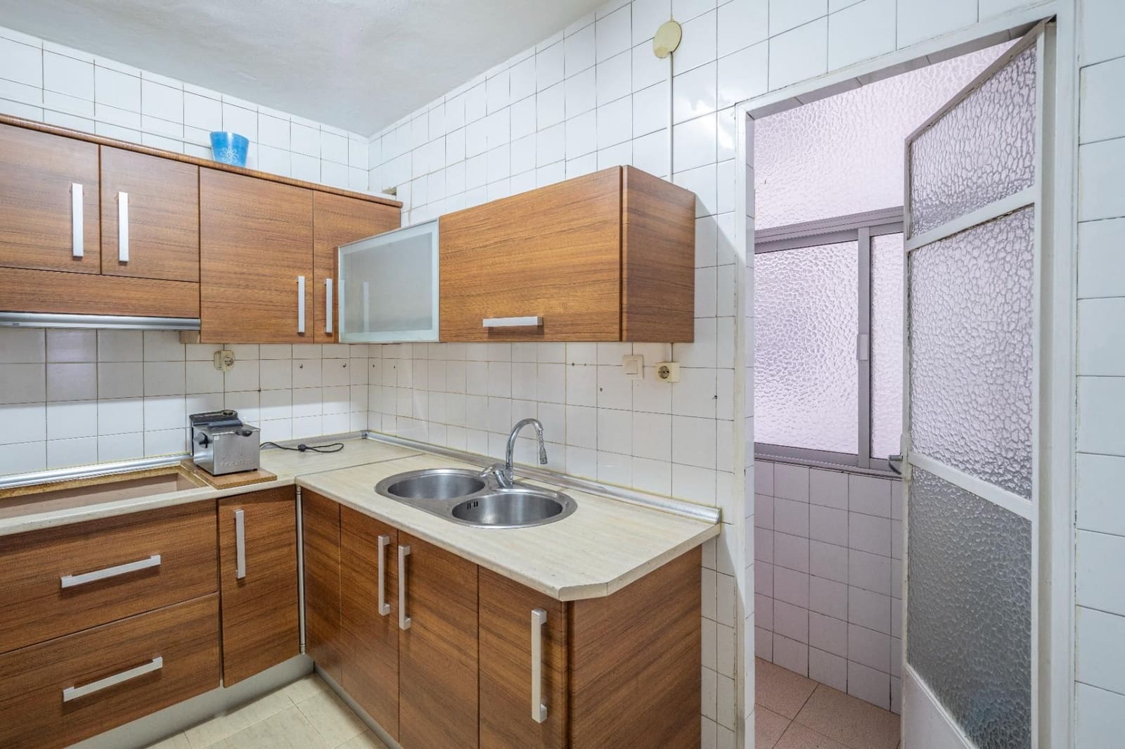 5 bedroom Flat for sale in Granada city - € 380,000 (Ref: 9618158)