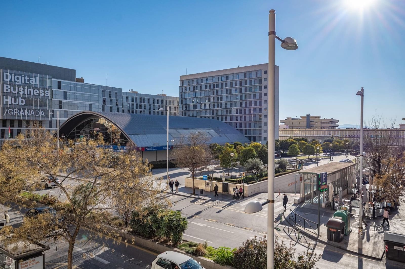 5 bedroom Flat for sale in Granada city - € 380,000 (Ref: 9618158)