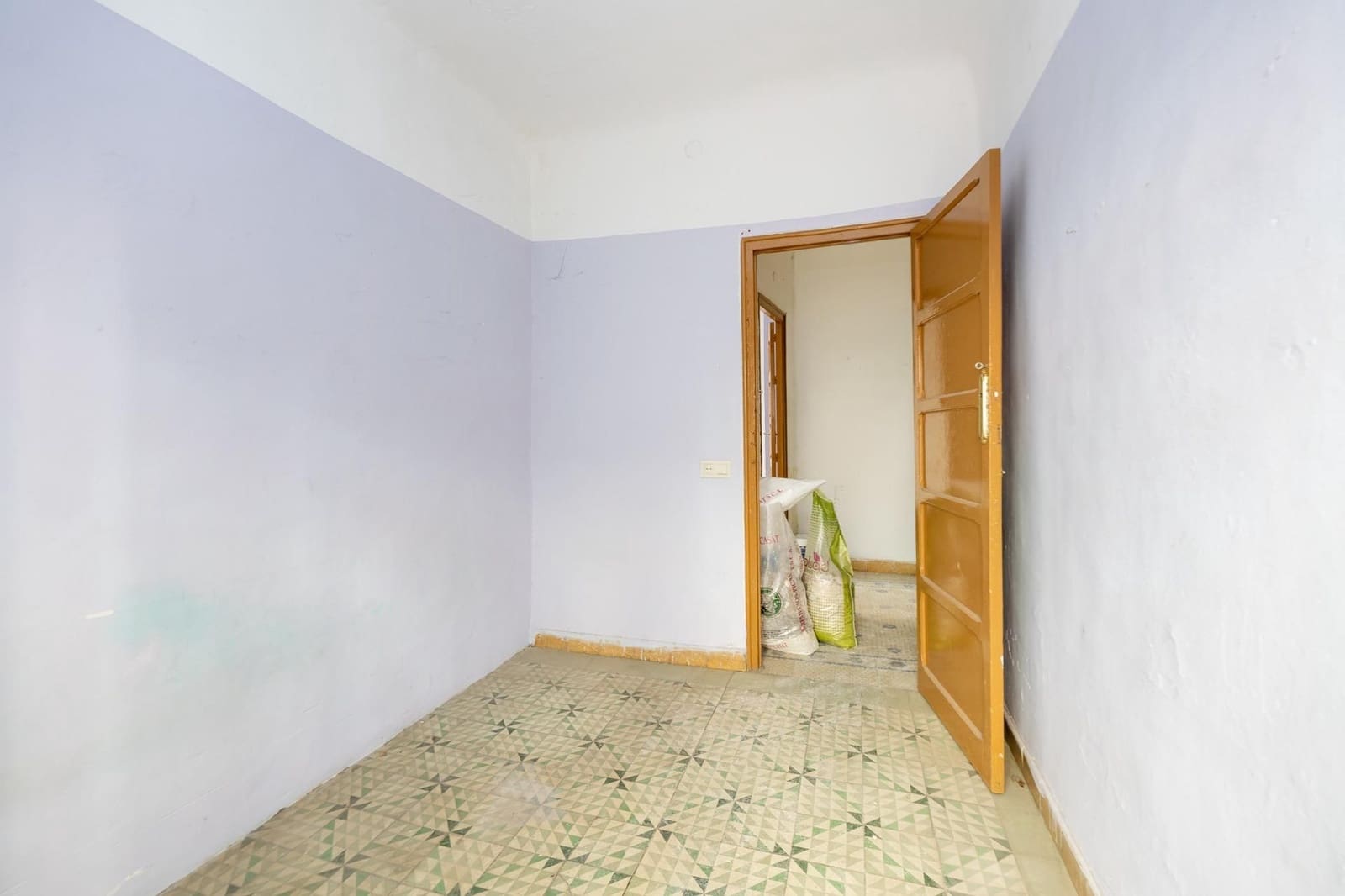 4 soveværelse Lejlighed til salg i Granada by - € 330.000 (Ref: 9618748)