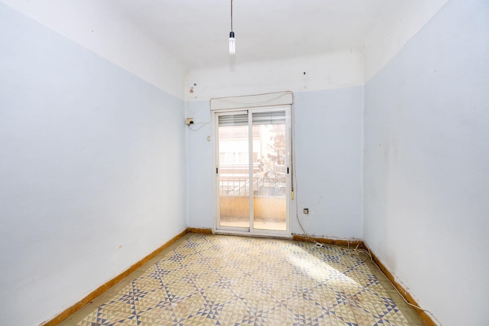 4 soveværelse Lejlighed til salg i Granada by - € 330.000 (Ref: 9618748)