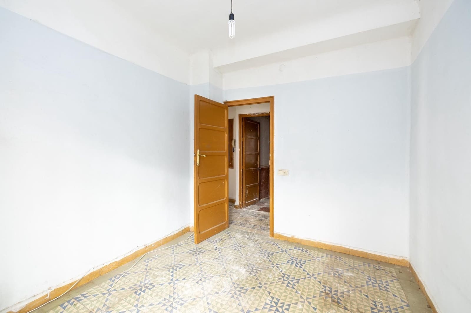 4 soveværelse Lejlighed til salg i Granada by - € 330.000 (Ref: 9618748)