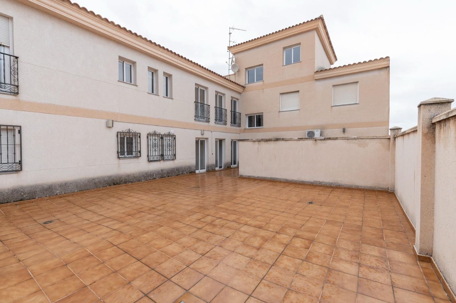 1 soverom Leilighet til salgs i Cijuela med garasje - € 74 000 (Ref: 9618750)