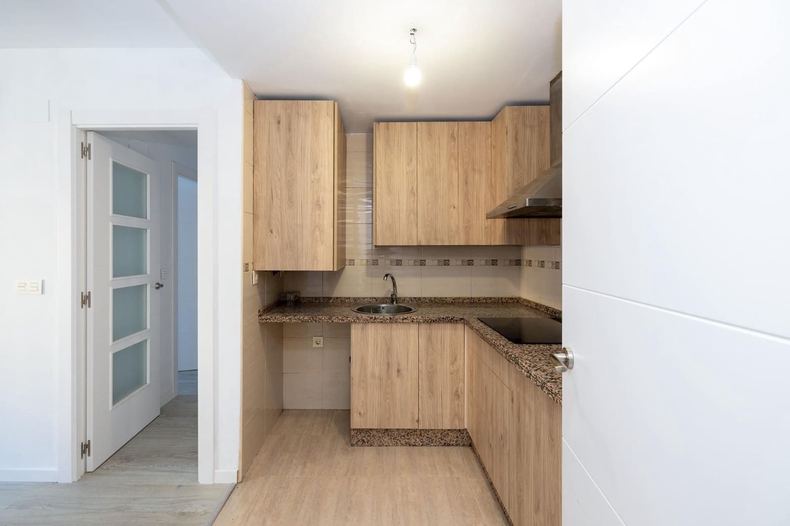 2 soveværelse Lejlighed til salg i Atarfe med garage - € 150.000 (Ref: 9624320)