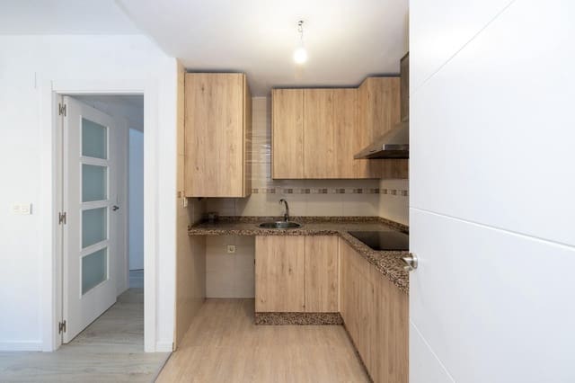 2 soveværelse Lejlighed til salg i Atarfe med garage - € 150.000 (Ref: 9624320)