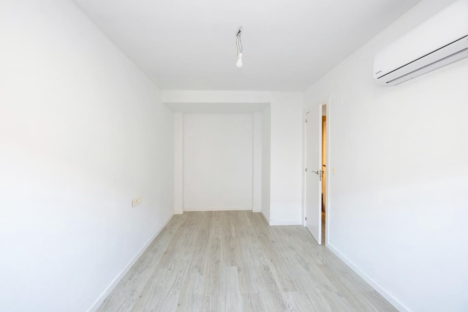 2 soveværelse Lejlighed til salg i Atarfe med garage - € 150.000 (Ref: 9624320)