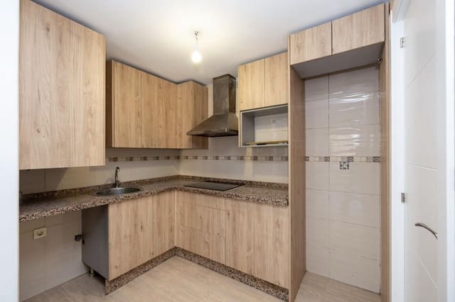 2 soveværelse Lejlighed til salg i Atarfe med garage - € 150.000 (Ref: 9624320)