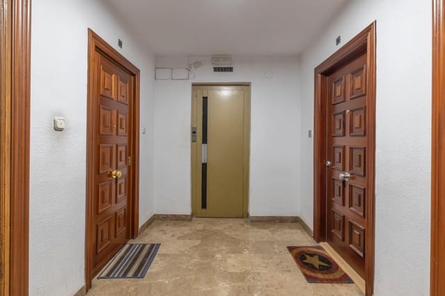 3 soverom Leilighet til salgs i Carretera de la Sierra, Granada by - € 269 900 (Ref: 9624321)