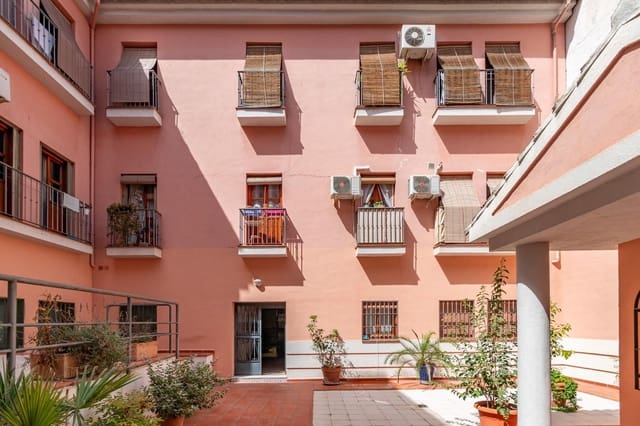 2 soveværelse Lejlighed til salg i Centro - Sagrario, Granada by - € 280.000 (Ref: 9626413)