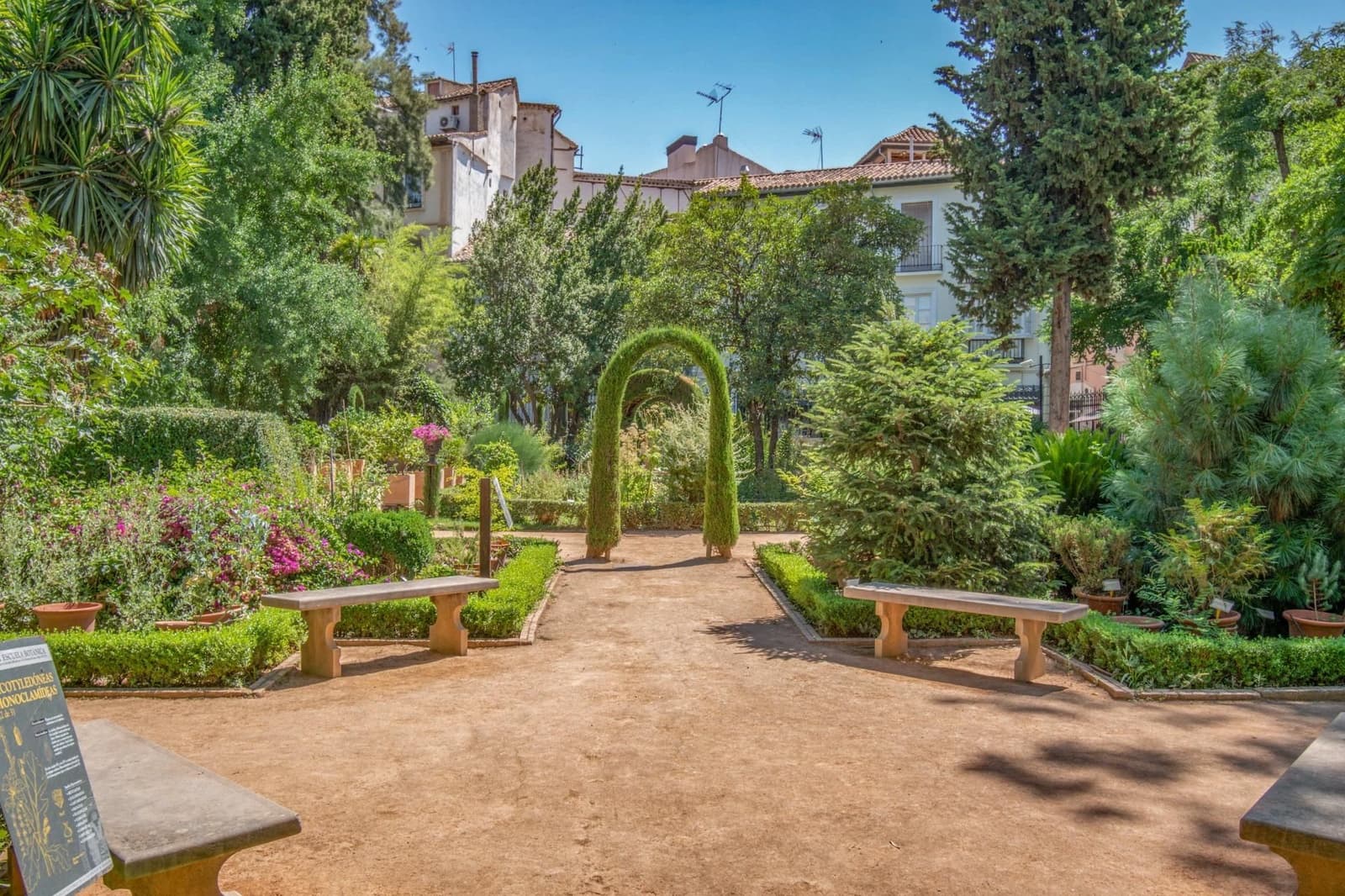 2 soveværelse Lejlighed til salg i Granada by - € 280.000 (Ref: 9626413)