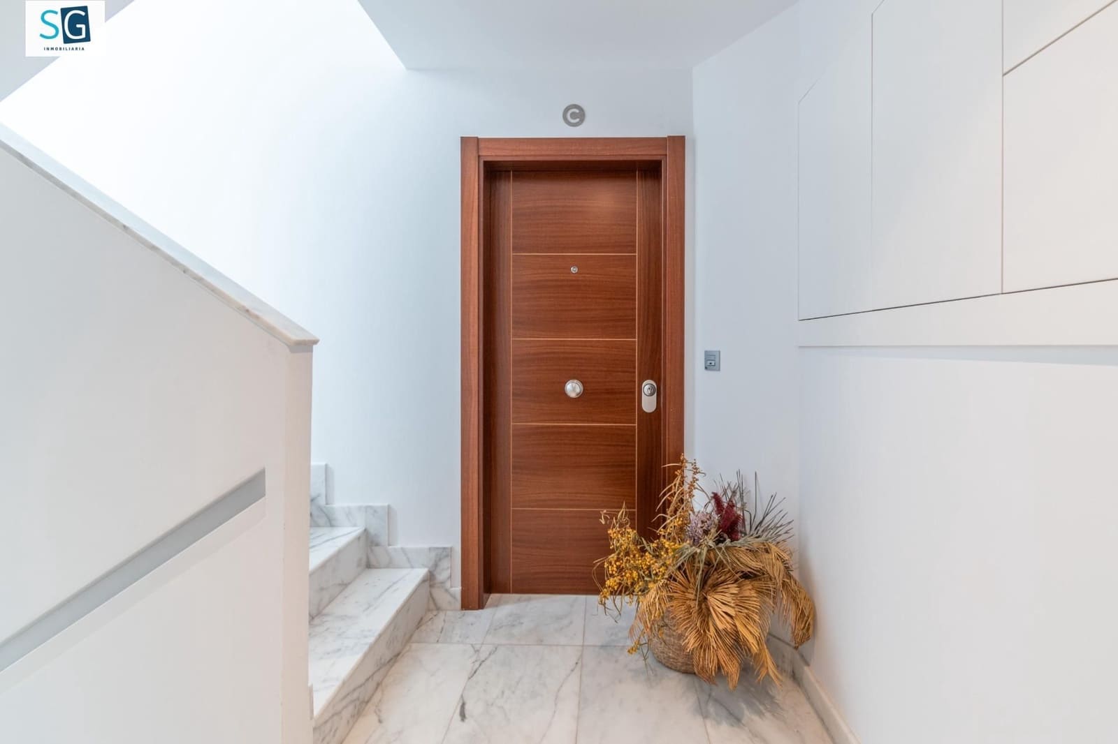 2 soverom Leilighet til salgs i Motril med svømmebasseng garasje - € 360 000 (Ref: 9637293)